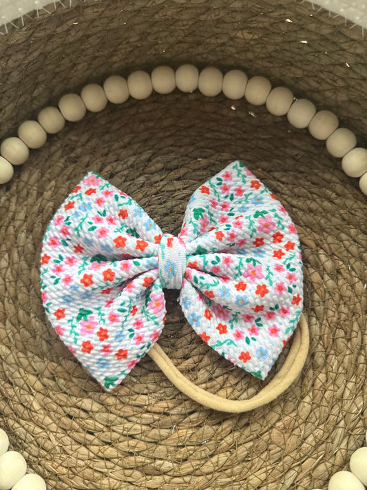 Tiny Wildflowers Bow