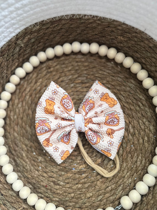 Honey Bear Bow